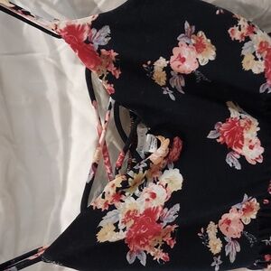 Black with Floral Print Adjustable Spaghetti Strap Mini Dress Size Extra Small